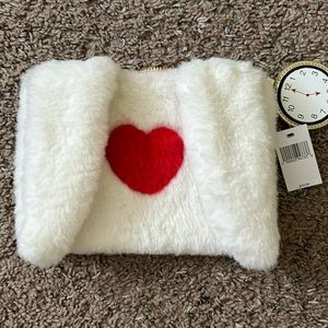 The White Rabbit NWT clutch
